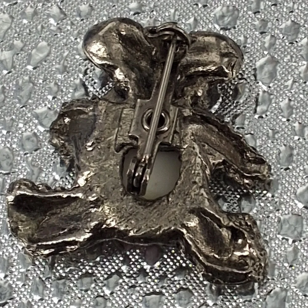 N/A charming vintage